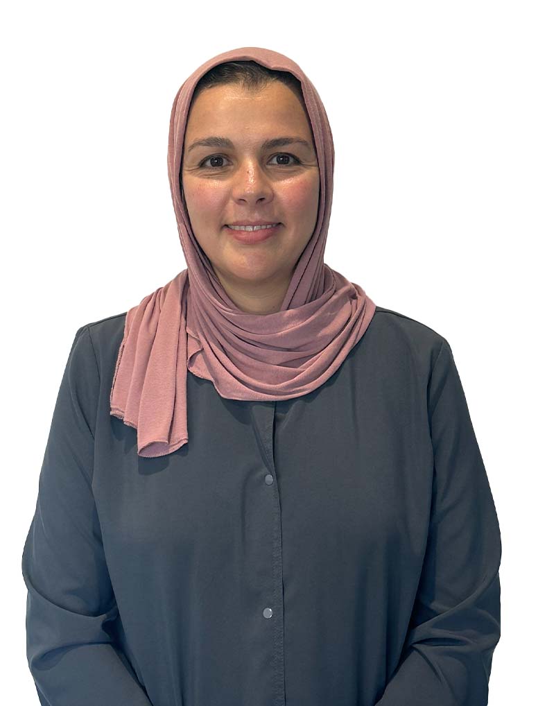 Venez rencontrer Amira chez Kinatex Sports Physio, Québec.