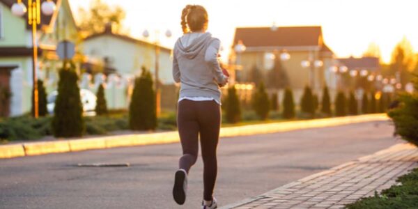 9 commandements pour bien commencer la course à pied avec les entraînements progressifs chez Kinatex Sports Physio, Québec et Ontario.