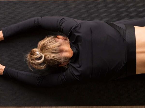 Exercices de Pilates pour le dos et la colonne vertébrale