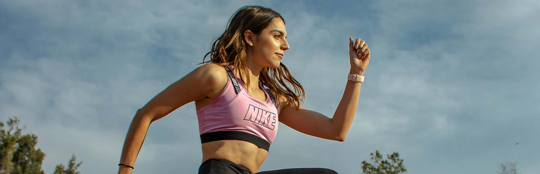 Incontinence chez les jeunes femmes sportives chez Kinatex Sports Physio, Québec et Ontario.