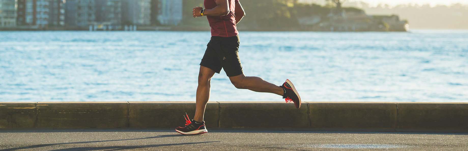 Course à pied et renforcement chez Kinatex Sports Physio, Québec et Ontario.