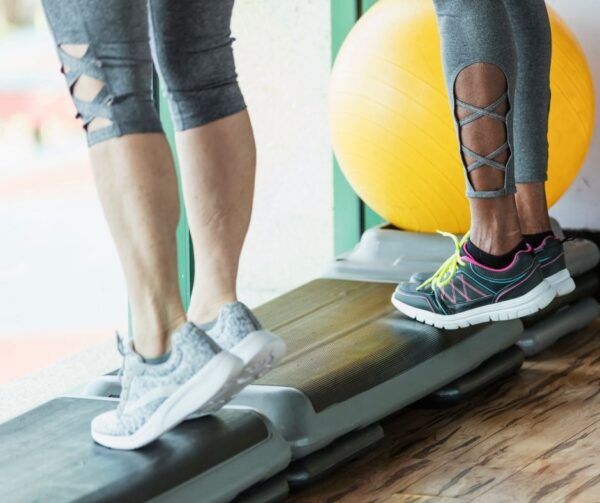 Traitement de la fasciathérapie (fasciite) plantaire chez le coureur, Kinatex Sports Physio, Québec et Ontario.
