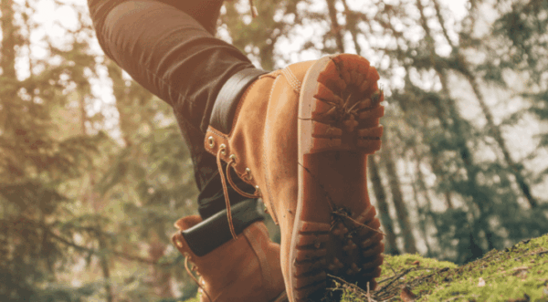 Préparer votre corps pour une randonnée sans tracas chez Kinatex Sports Physio, Québec et Ontario.